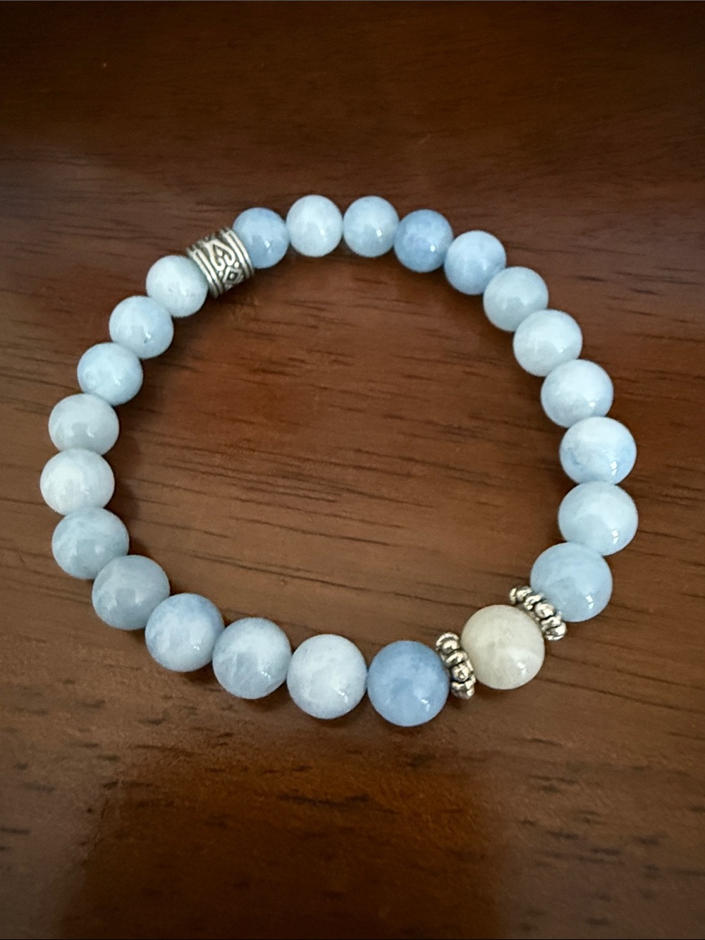 Light Blue Aquamarine Beaded Stretch Bracelet with Silver Accent